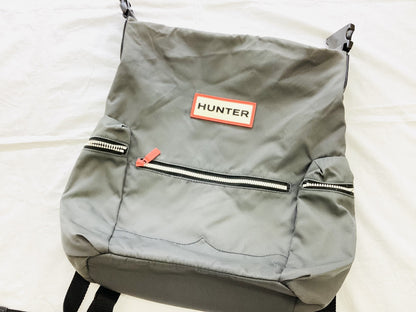 HUNTER Nylon Pioneer Medium Top Clip Backpack, Gray, Regular Price: ¥23,100