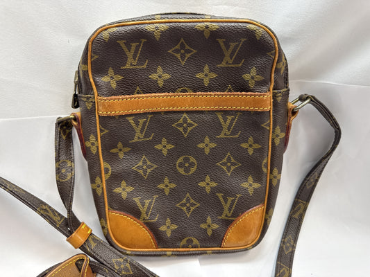 LOUIS VUITTON LOUIS VUITTON Vuitton Monogram Danube Shoulder Bag