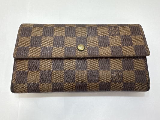 LOUIS VUITTON Damier Louis Vuitton Wallet