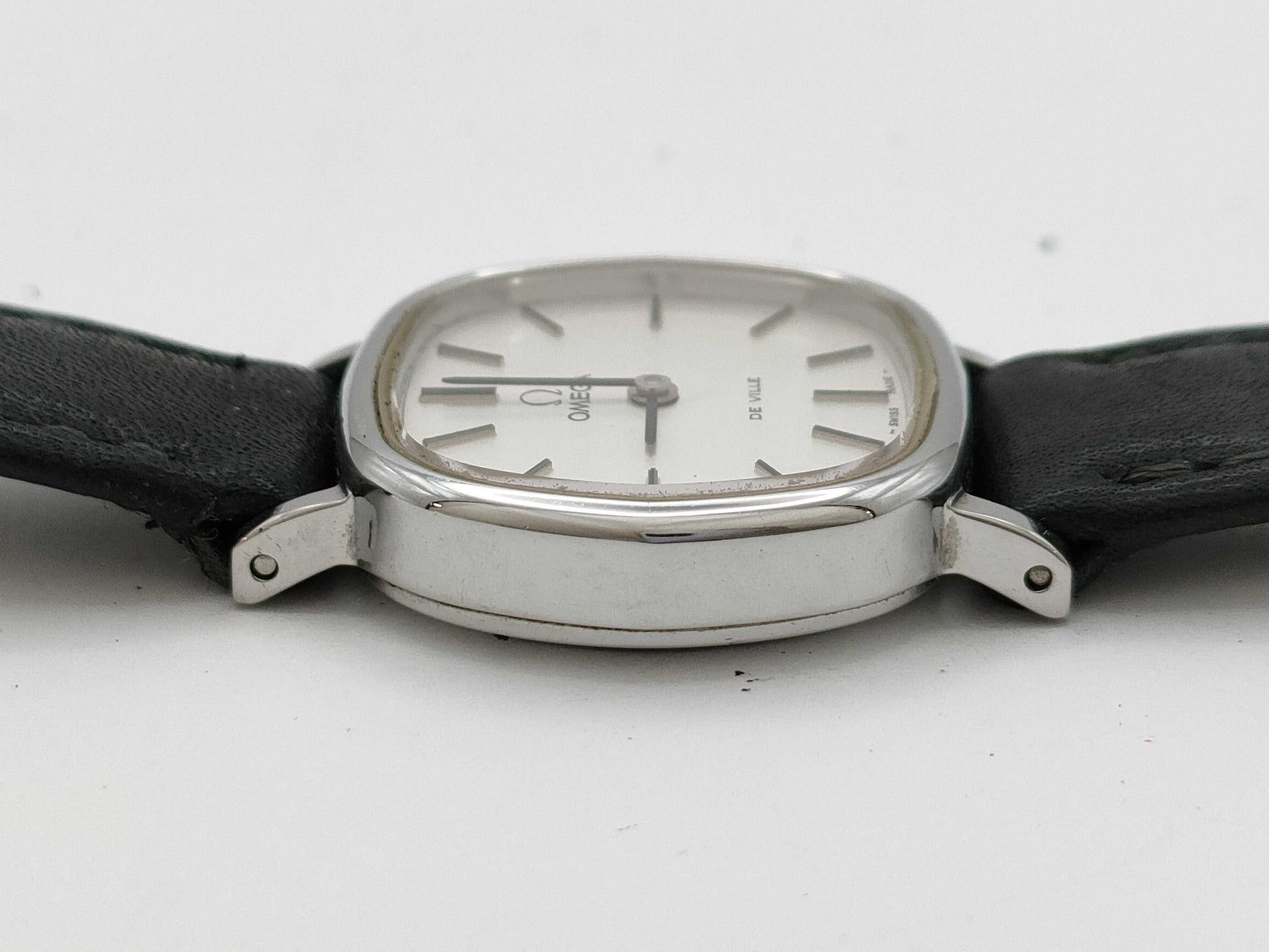 OMEGA De Ville Hand-Wound Women's Watch