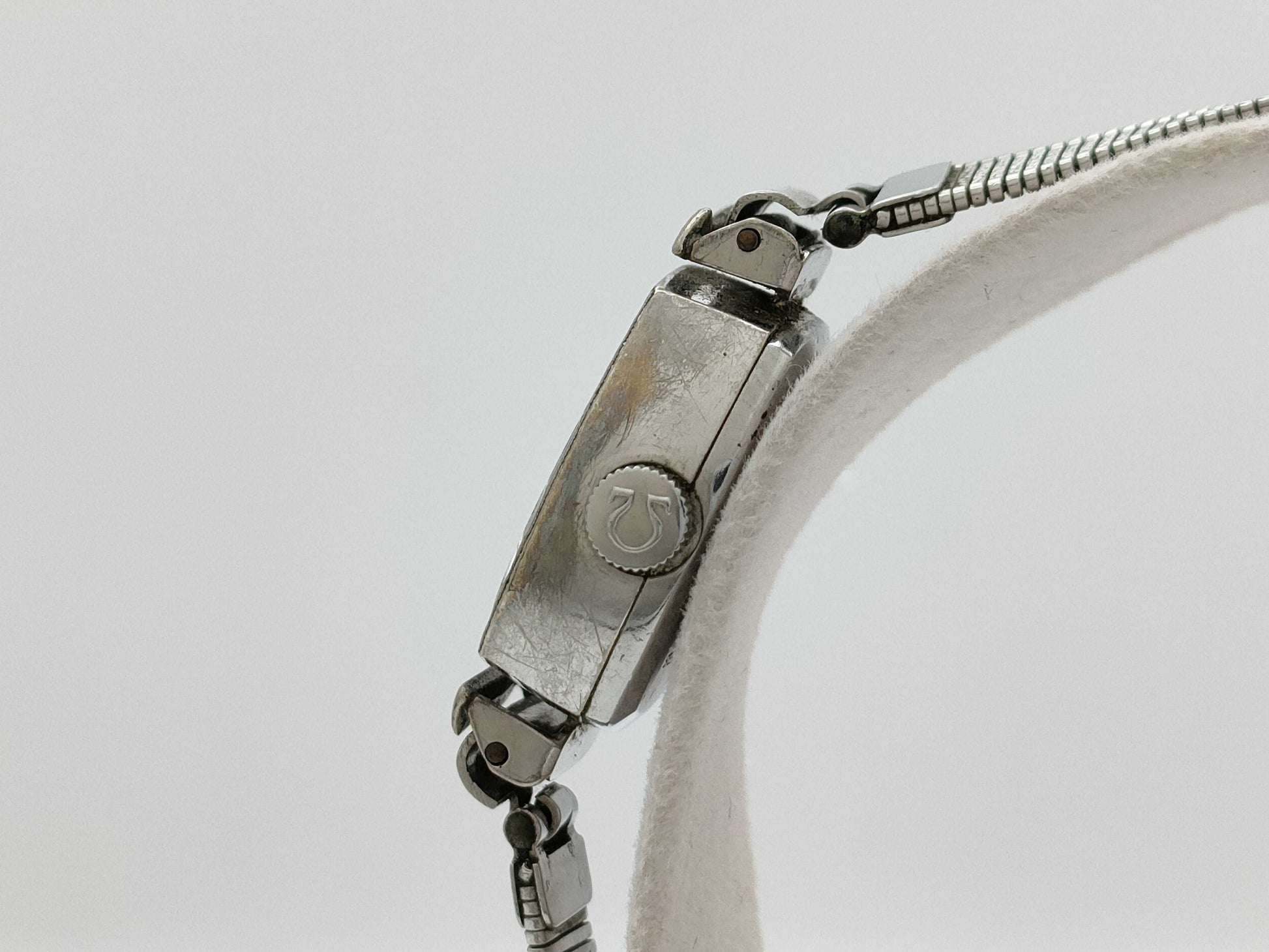 OMEGA De Ville Hand-Wound Women's Watch