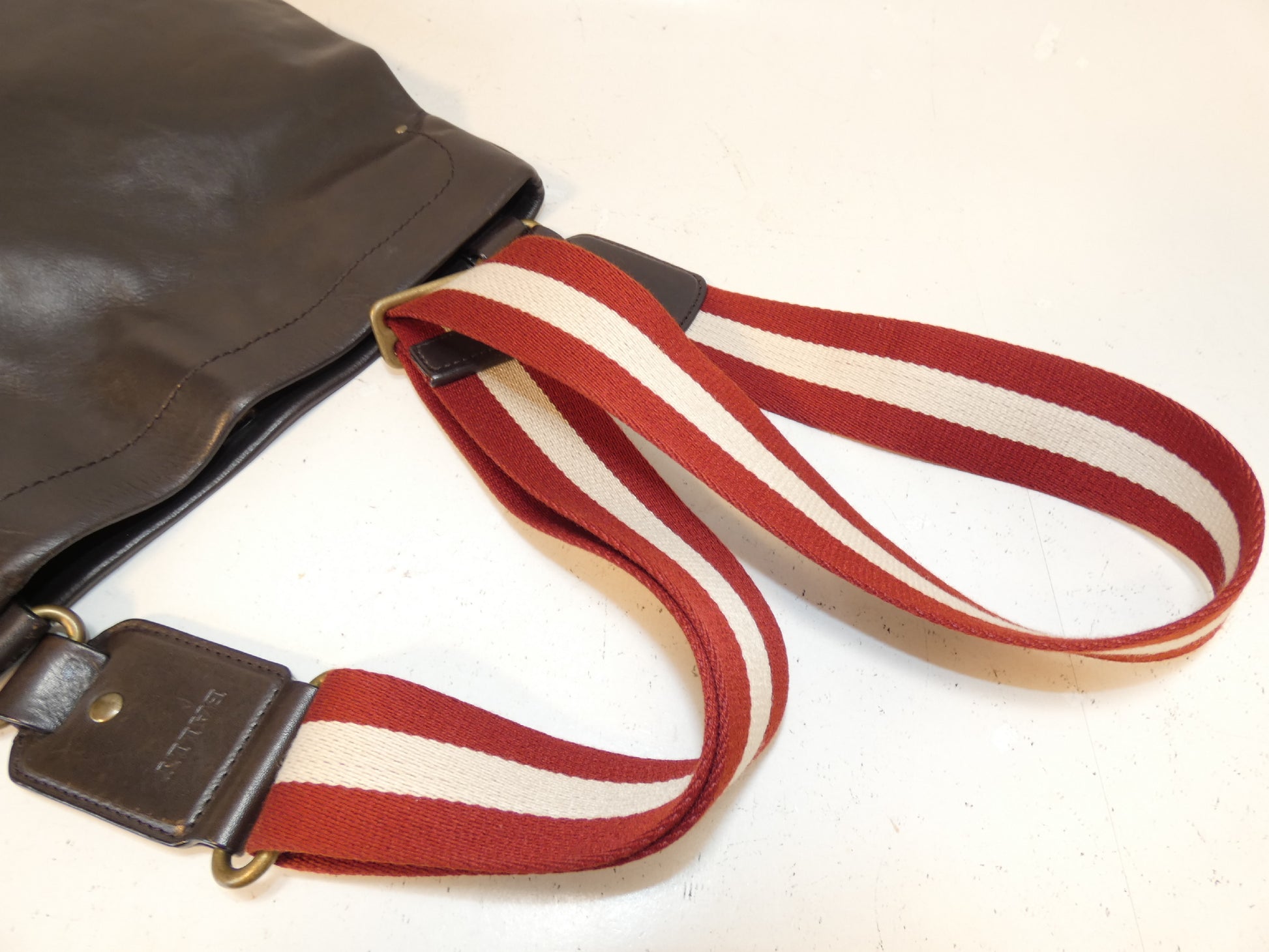 BALLY Leather Dark Brown Shoulder Bag