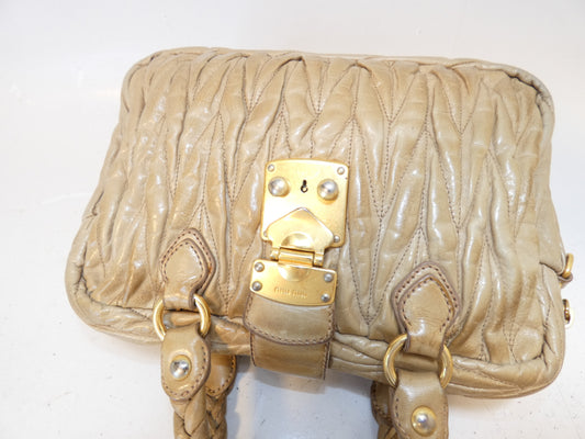 Miu Miu Miu Miu Matelasse Rock Leather Handbag