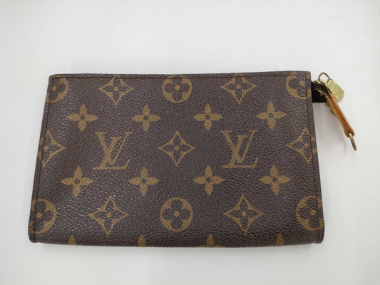 LOUIS VUITTON Monogram Bucket Pouch