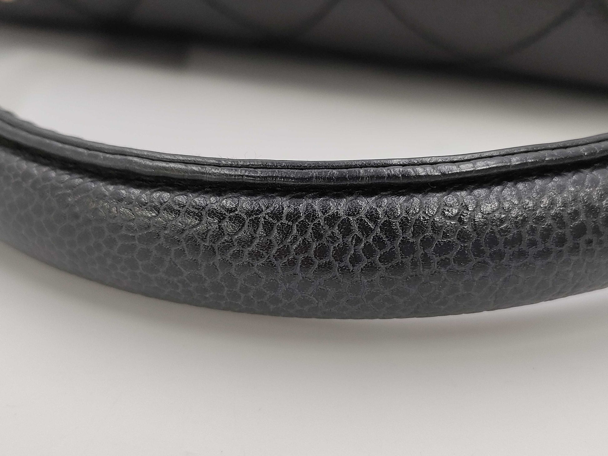 CHANEL Caviar Skin Matelasse Caviar Skin Handbag