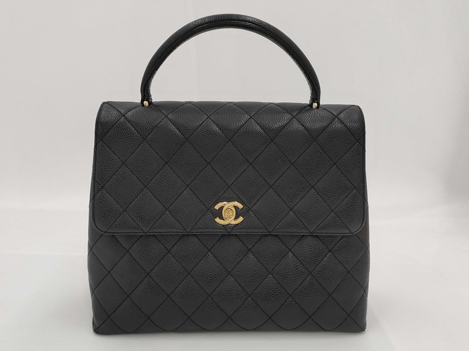 CHANEL Caviar Skin Matelasse Caviar Skin Handbag