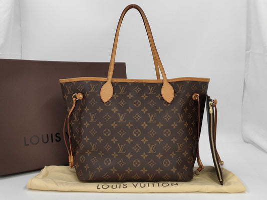 LOUIS VUITTON Monogram LV Monogram Neverfull Tote Bag