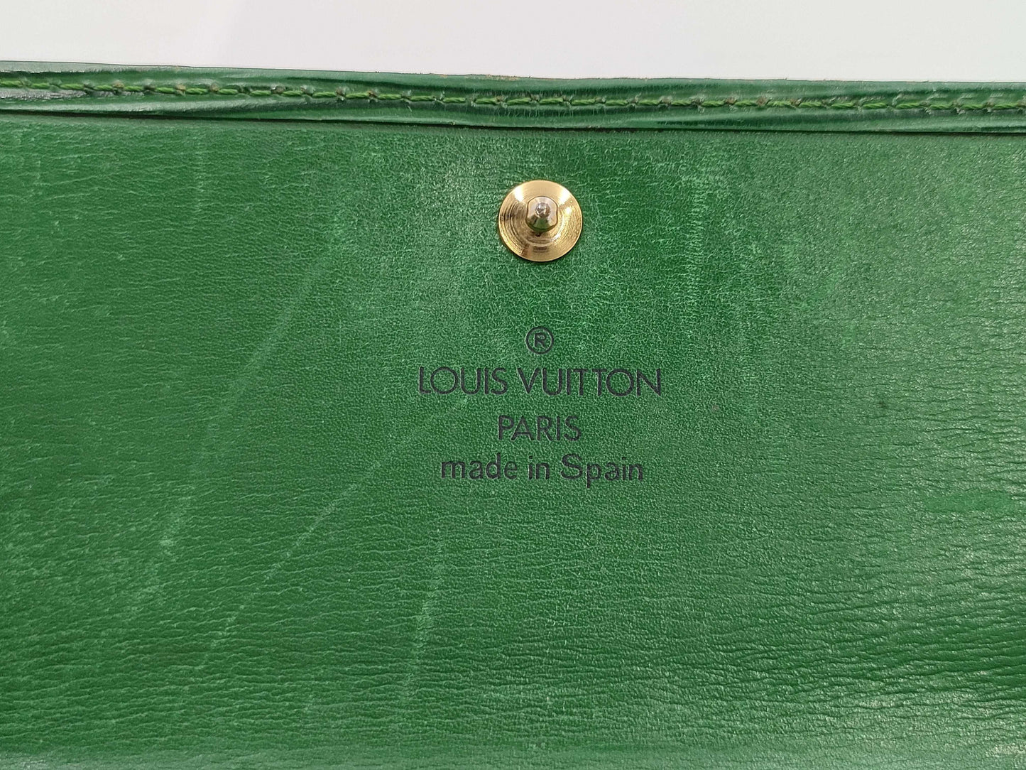 LOUIS VUITTON Epi Leather Wallet LV Epi Leather Wallet