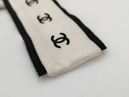 CHANEL CHANEL Scrunchie Hair Accessory Ribbon Logo Coco Mark White x Black Other Accessories