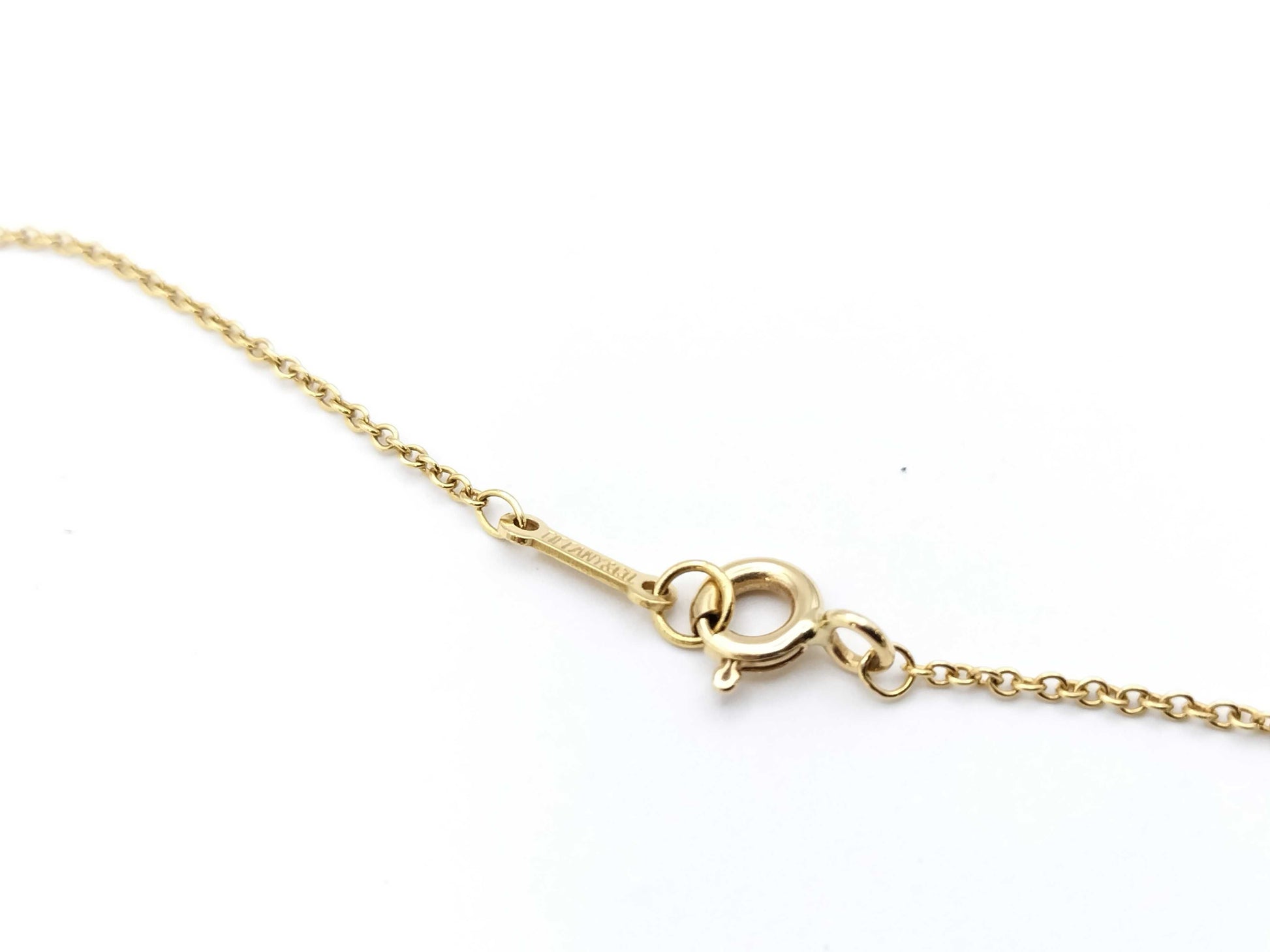 Tiffany & Co. Loving Heart Necklace in Yellow Gold 750, 2.9g 