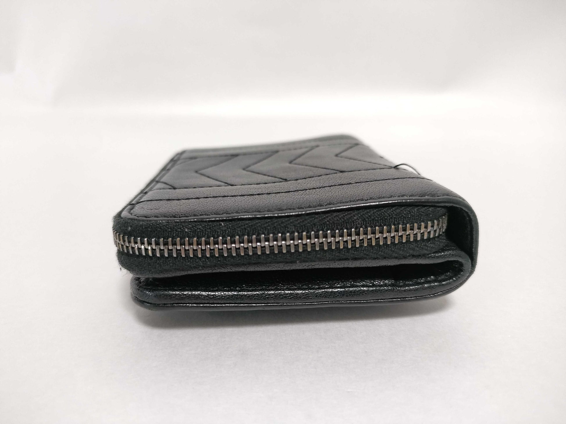 SAINT LAURENT SAINT LAURENT Paris Logo Leather Wallet 437470 Accessories: Box, Dust Bag