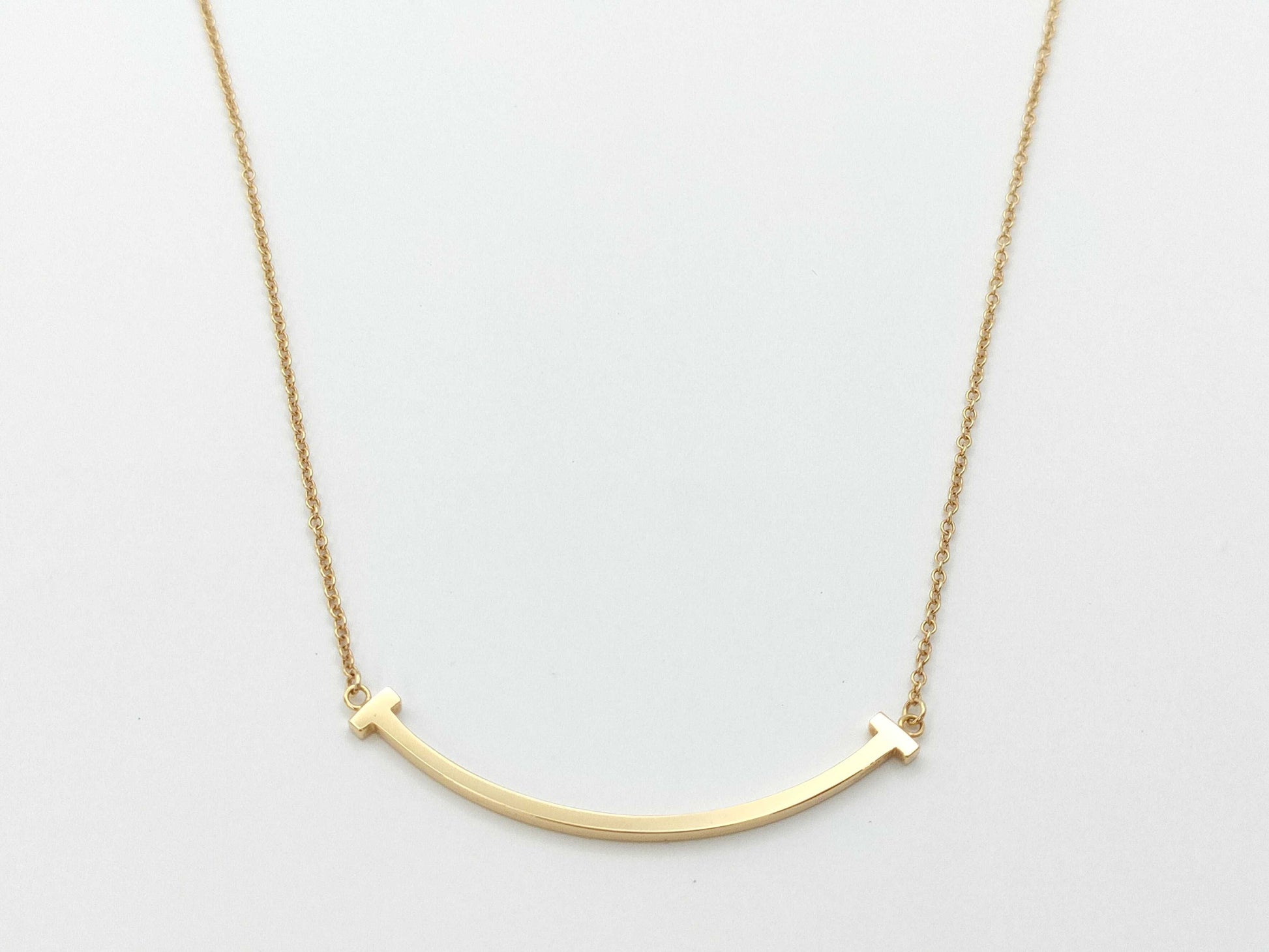 Tiffany & Co. T Smile Small Necklace in Yellow Gold and Au750, 2.8g 