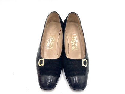 Salvatore Ferragamo Salvatore Ferragamo Gancini Black Size 6 Pumps