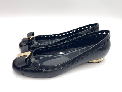 Salvatore Ferragamo JELLY Black Size 6 Pumps