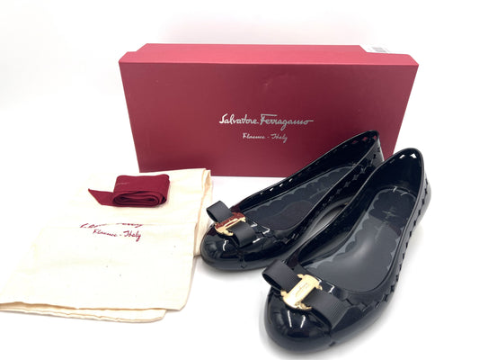 Salvatore Ferragamo JELLY Black Size 6 Pumps