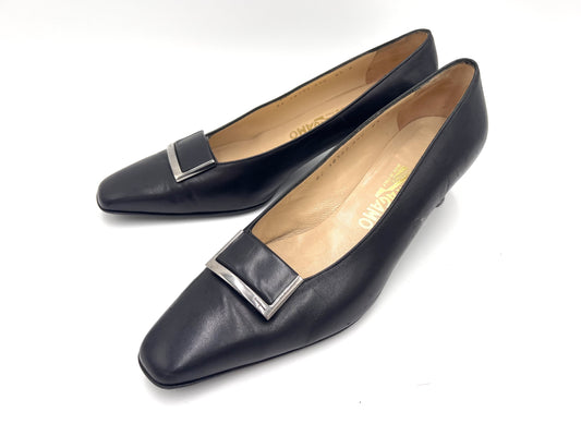 Salvatore Ferragamo 50587 Leather Black Pumps, Size 8 1/2