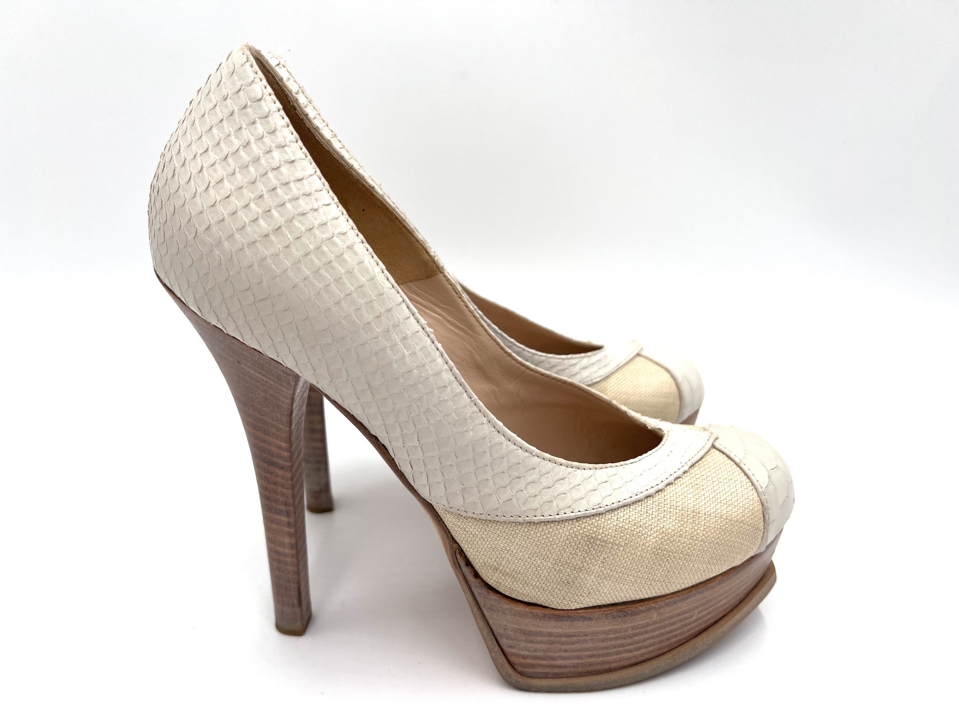 FENDI Python Canvas High Heel Pumps in White and Beige, Size 37
