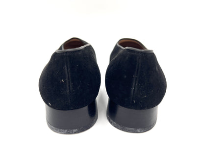 Salvatore Ferragamo Gancini embossed suede pumps in black, size 5