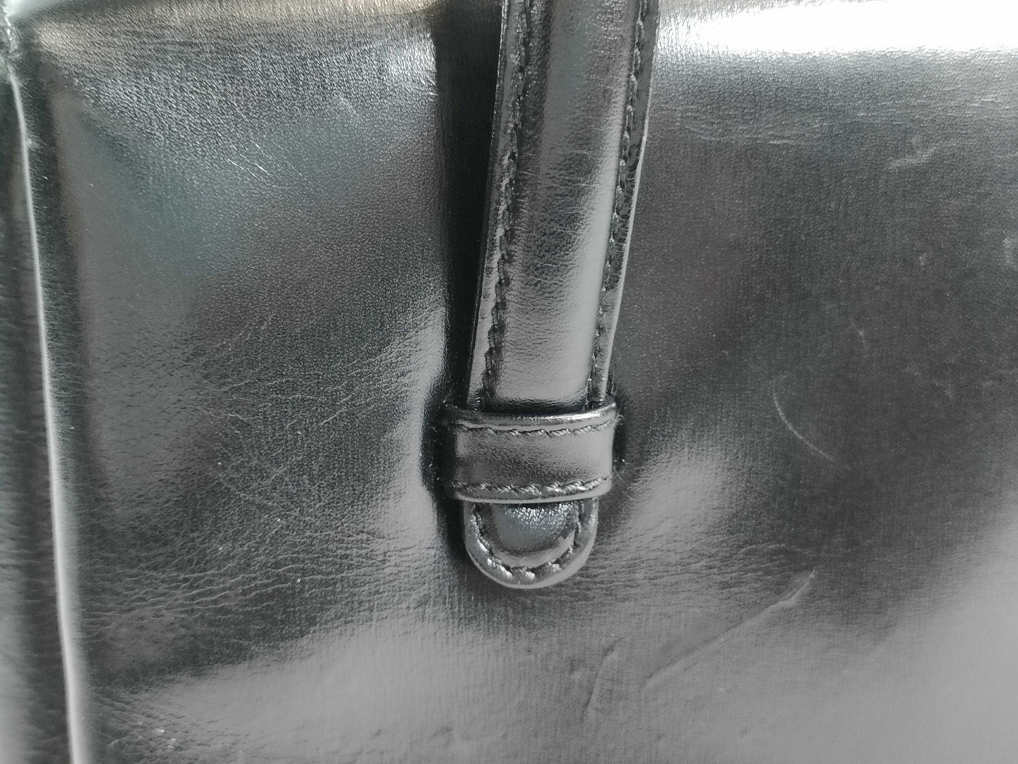 GUCCI All Leather G Hardware Black Handbag