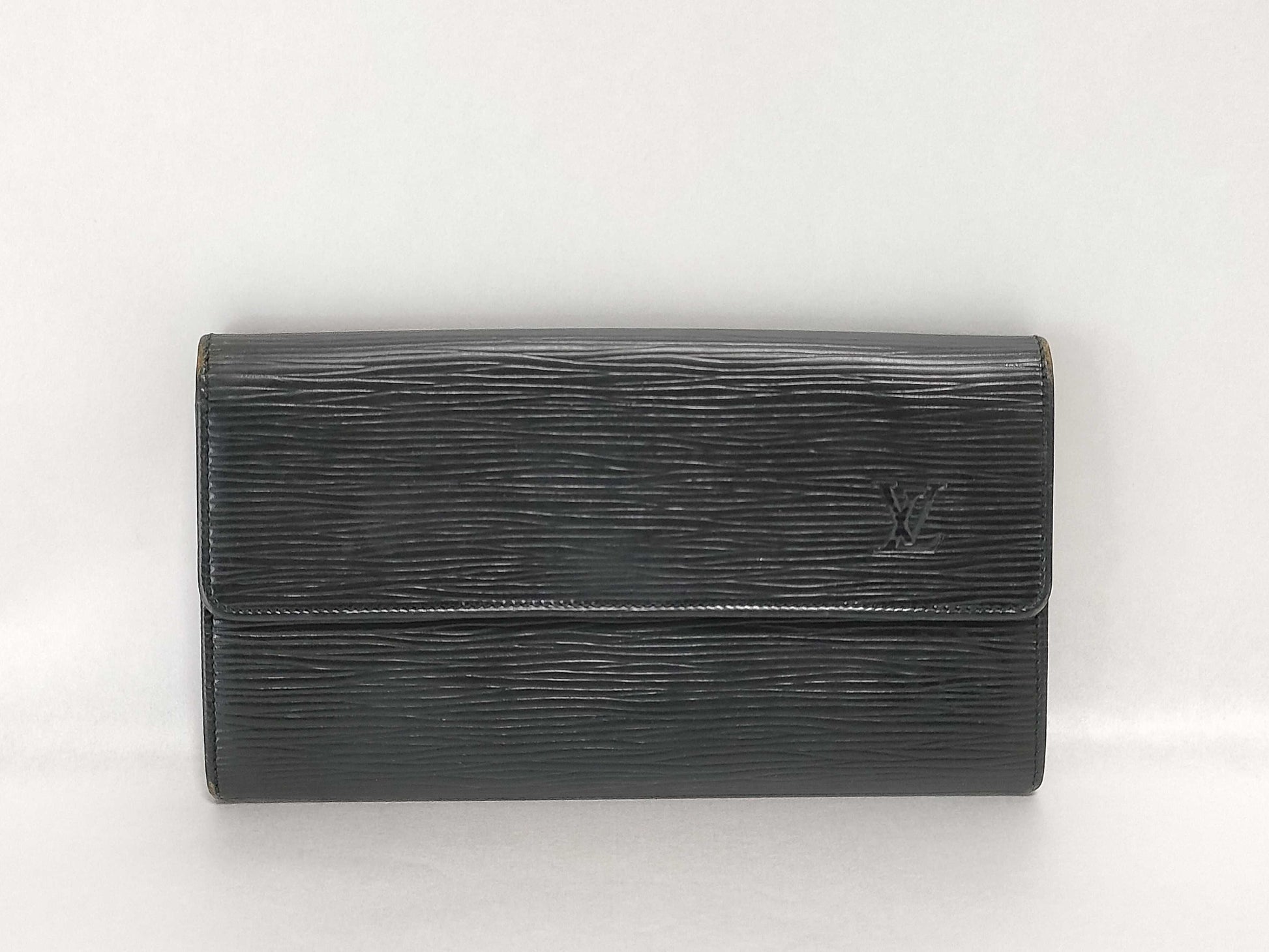 LOUIS VUITTON Epi Portefeuille Sarah Wallet