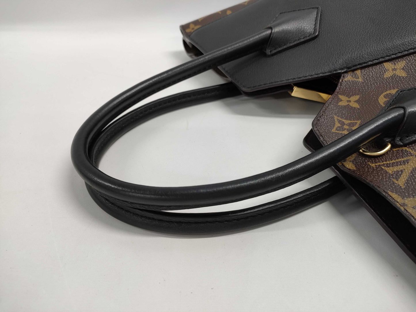 LOUIS VUITTON Kimono PM Monogram Black Handbag M40460