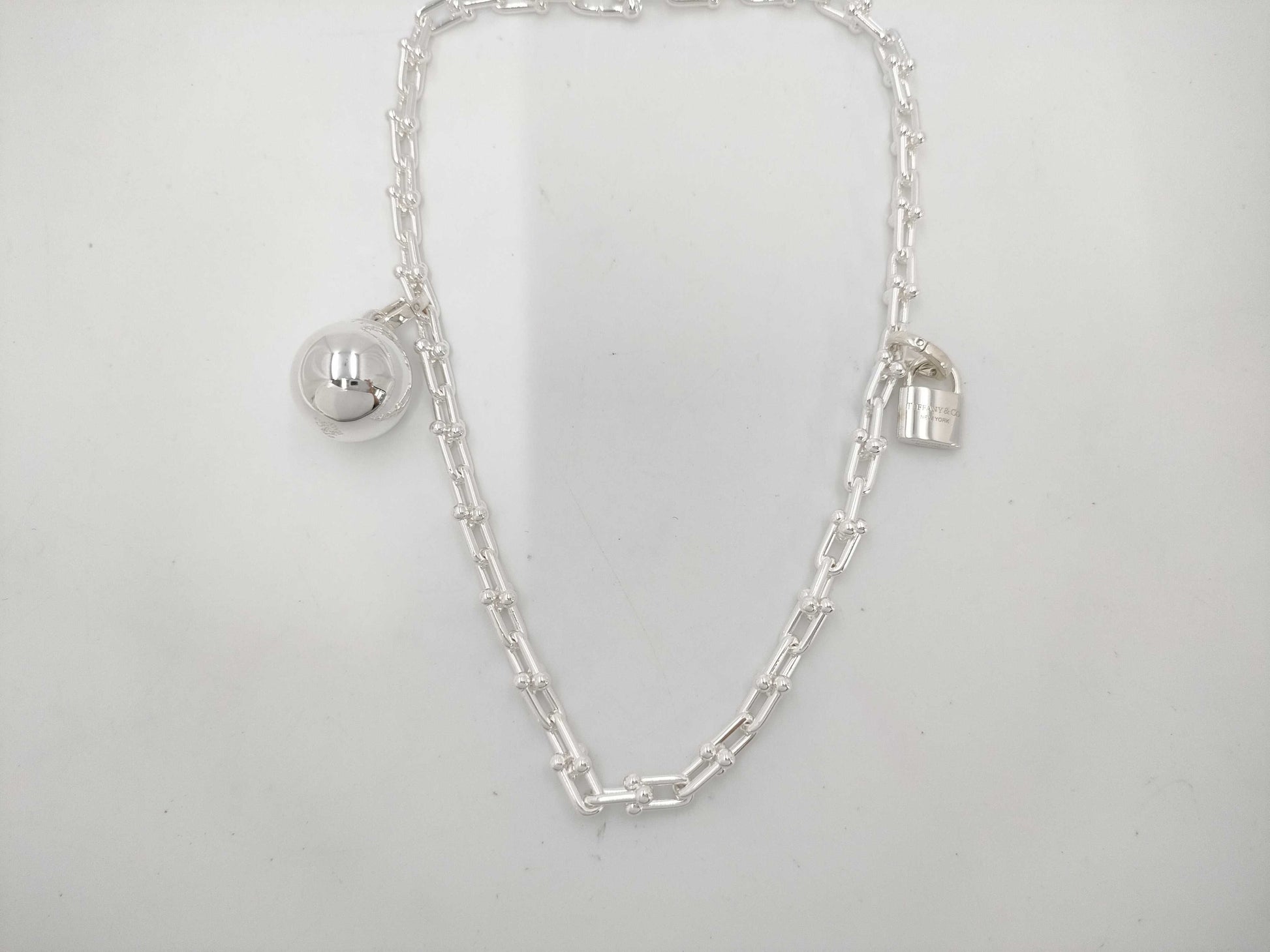 Tiffany & Co. Tiffany HardWear Small Wrap Bracelet, Large, Ag925, 45.9g Necklace