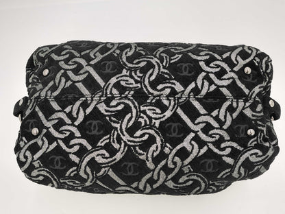 CHANEL CHANEL Fabric Chain Handbag Handbag