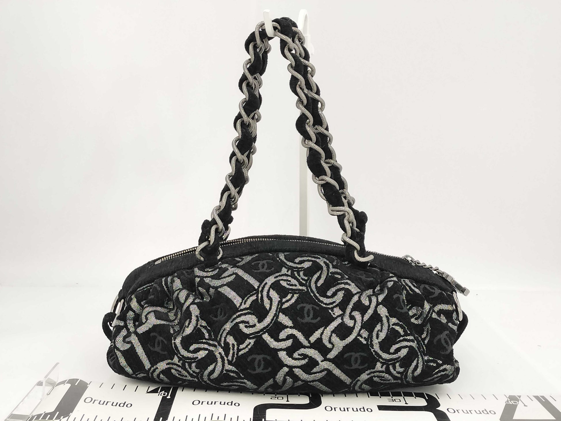 CHANEL CHANEL Fabric Chain Handbag Handbag