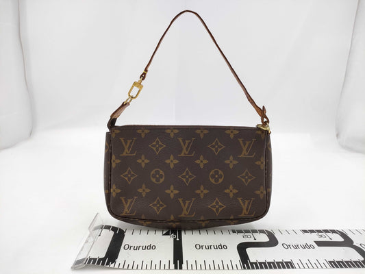 LOUIS VUITTON Monogram Louis Vuitton Pochette Accessoires Handbag