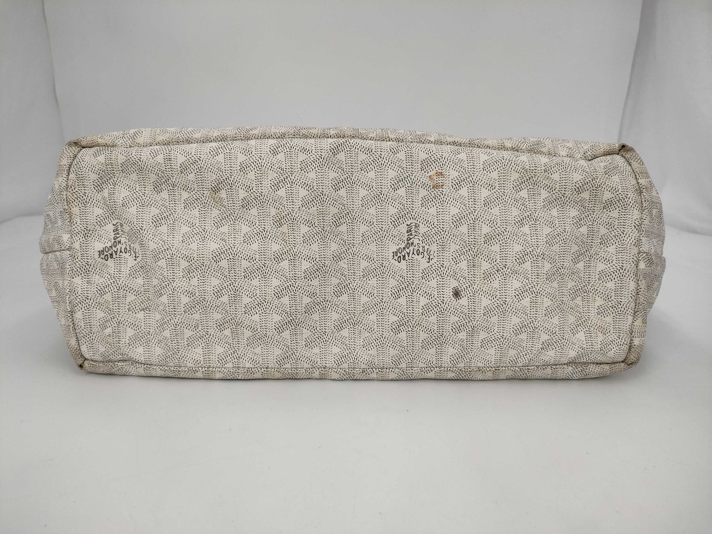 GOYARD Saint Louis Tote Bag with Pouch