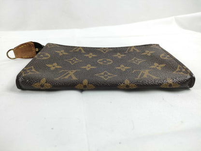 LOUIS VUITTON Monogram Louis Vuitton Pouch Pouch