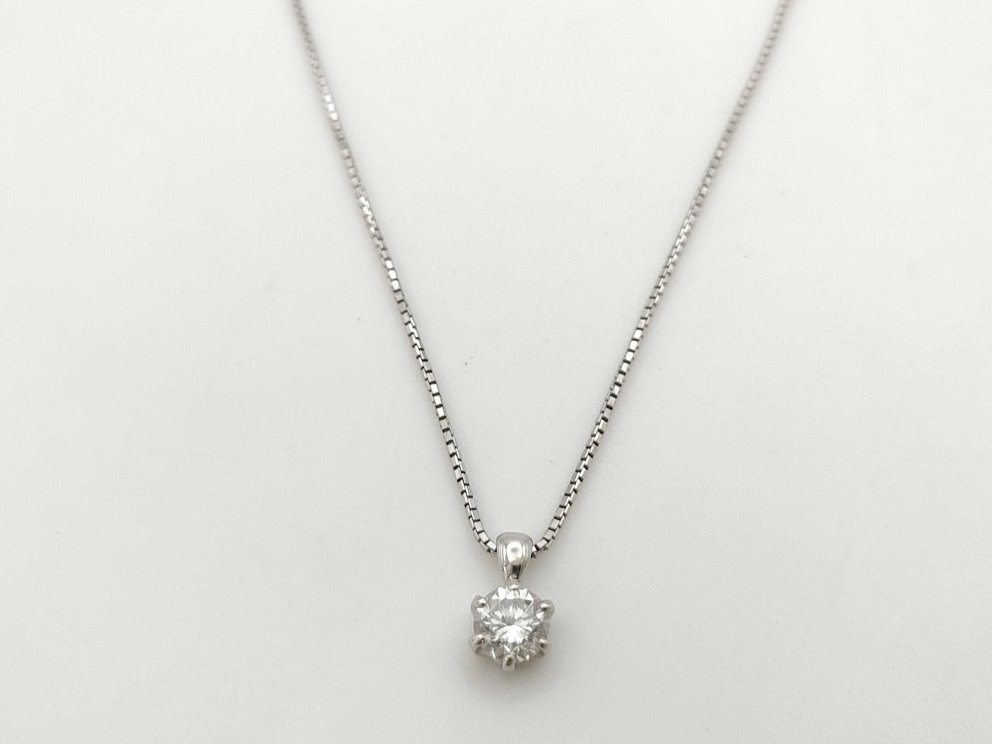 D0.51ct PT900/PT850 3.6g Necklace 