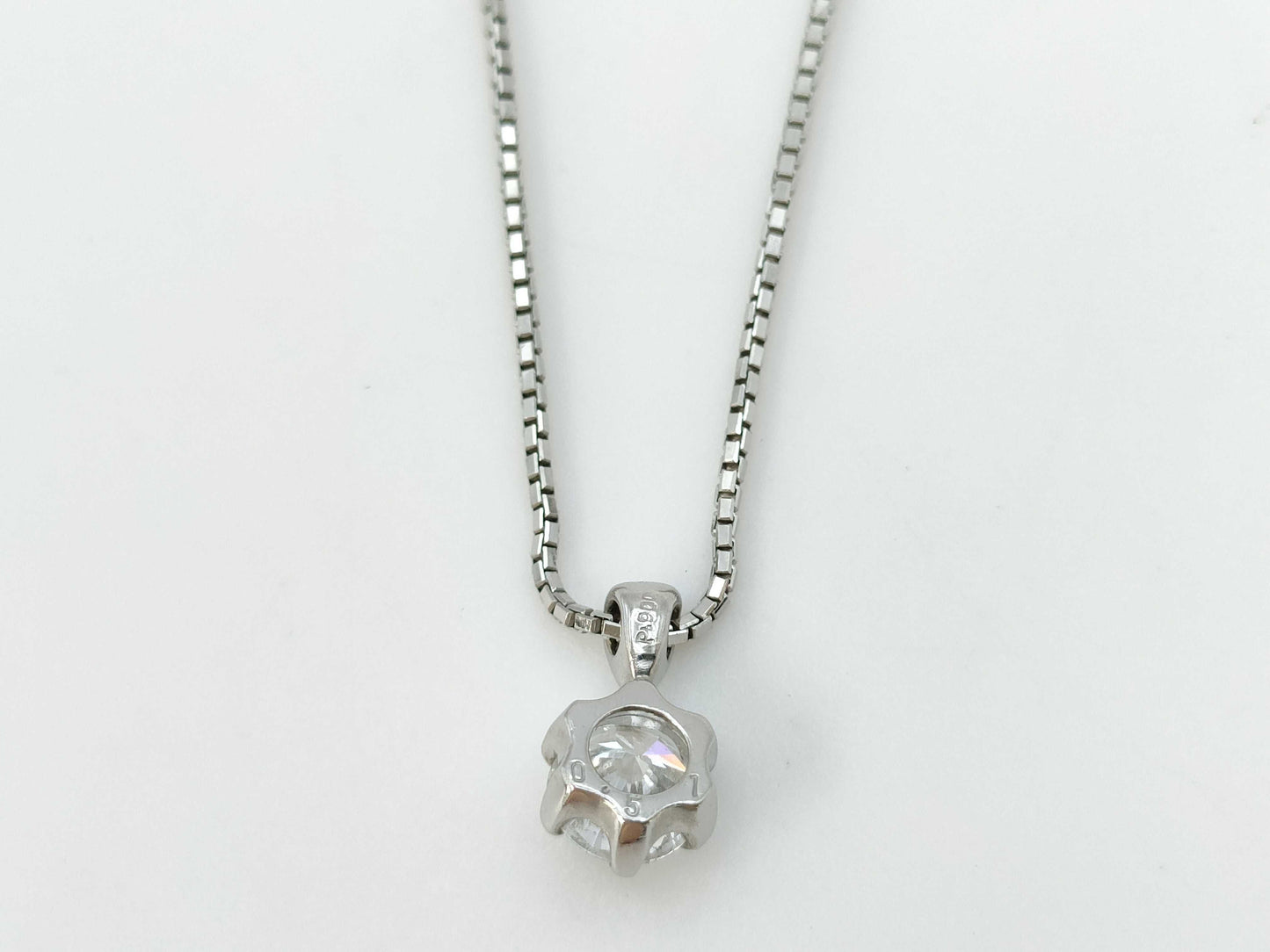 D0.51ct PT900/PT850 3.6g Necklace 