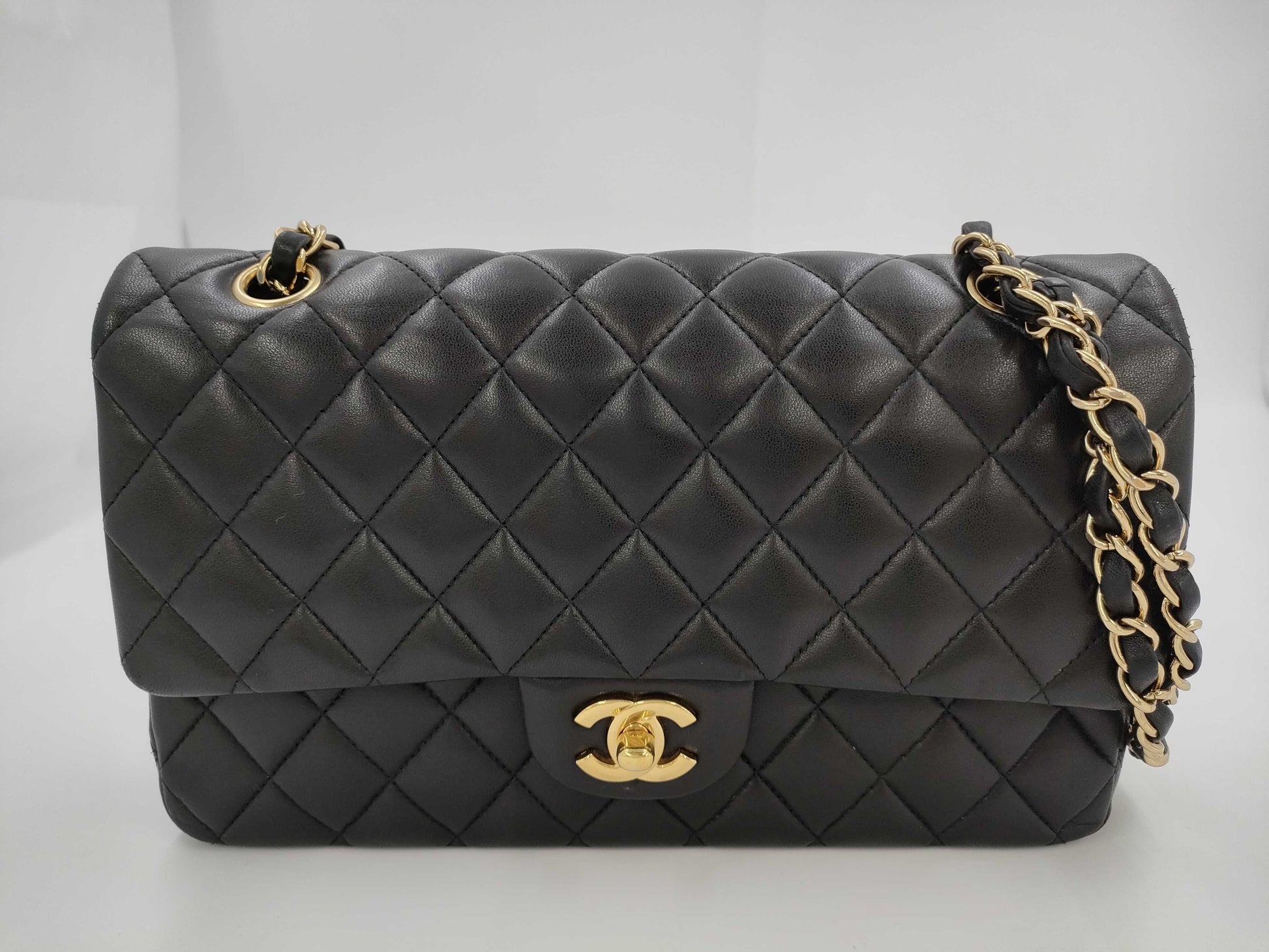CHANEL Shoulder Bag W Flap Black