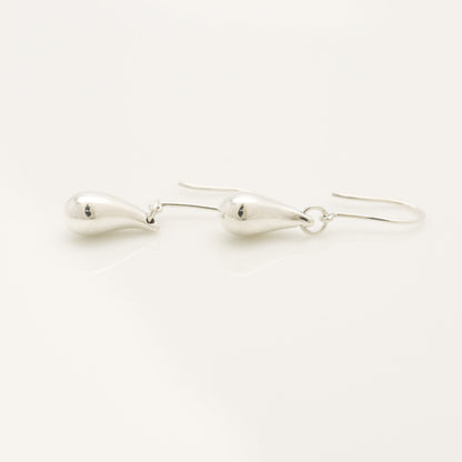 Tiffany & Co. Teardrop Earrings, 925 Sterling Silver, 3.53g