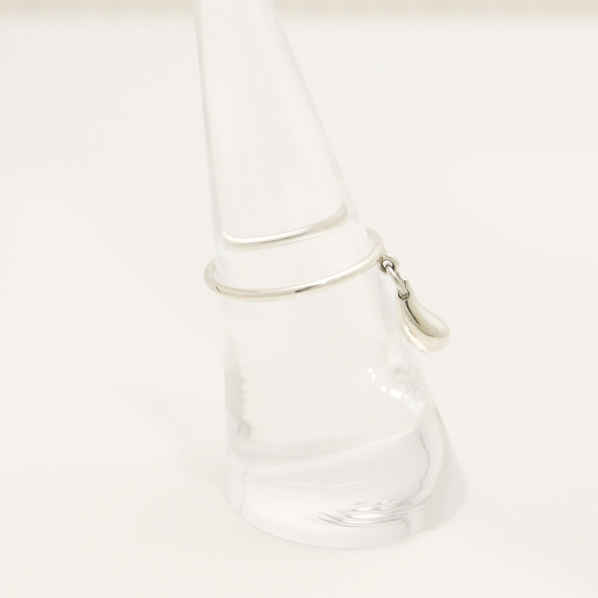 Tiffany & Co. Teardrop Ring, 925 Sterling Silver, 14.5g