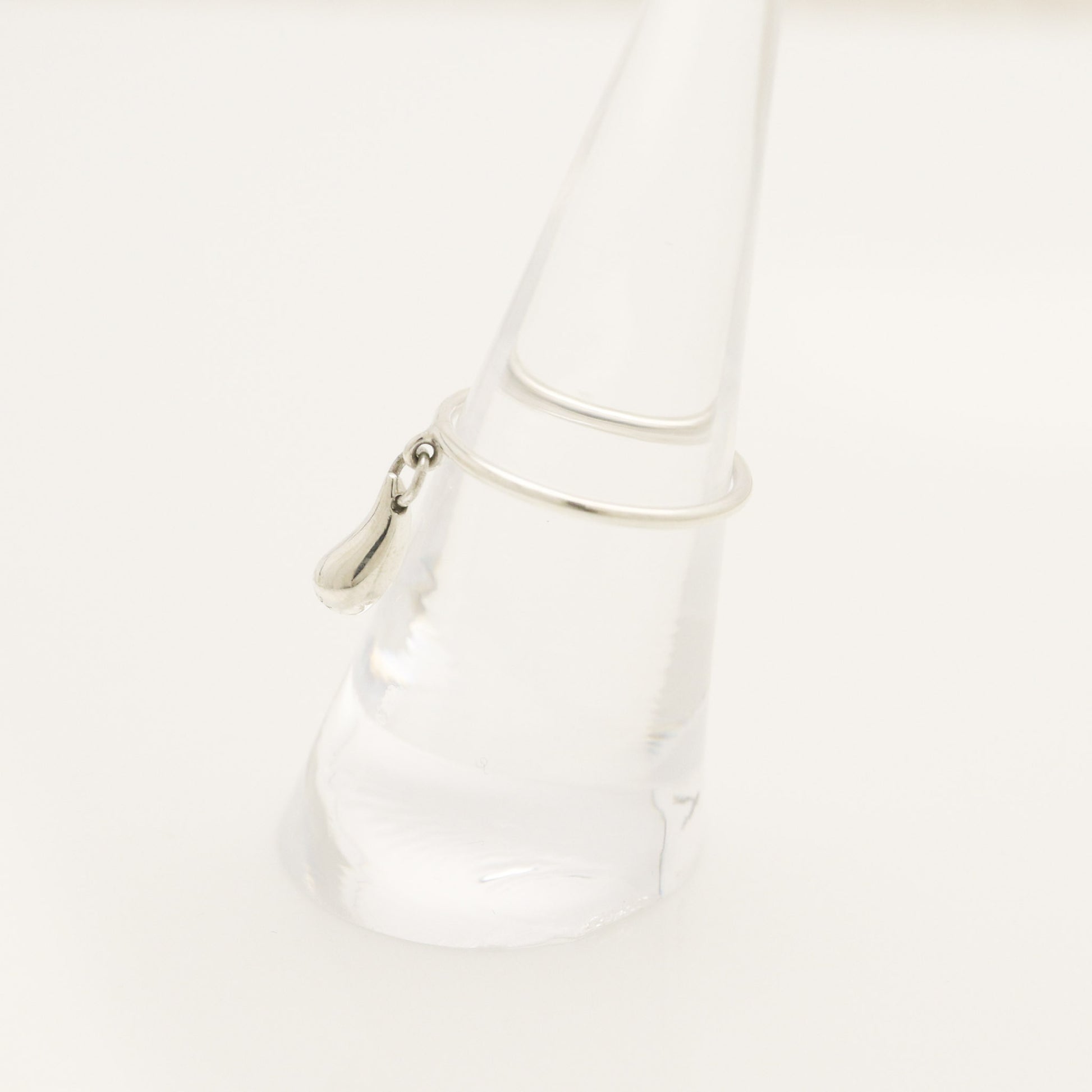 Tiffany & Co. Teardrop Ring, 925 Sterling Silver, 14.5g