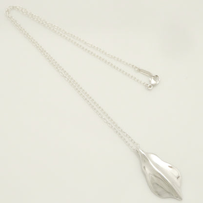 Tiffany & Co. Leaf Necklace Pendant, Sterling Silver , Weight: 8.76g