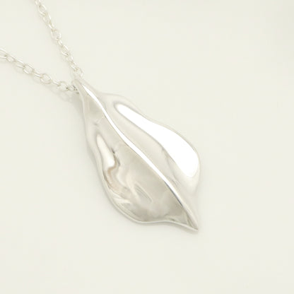 Tiffany & Co. Leaf Necklace Pendant, Sterling Silver , Weight: 8.76g