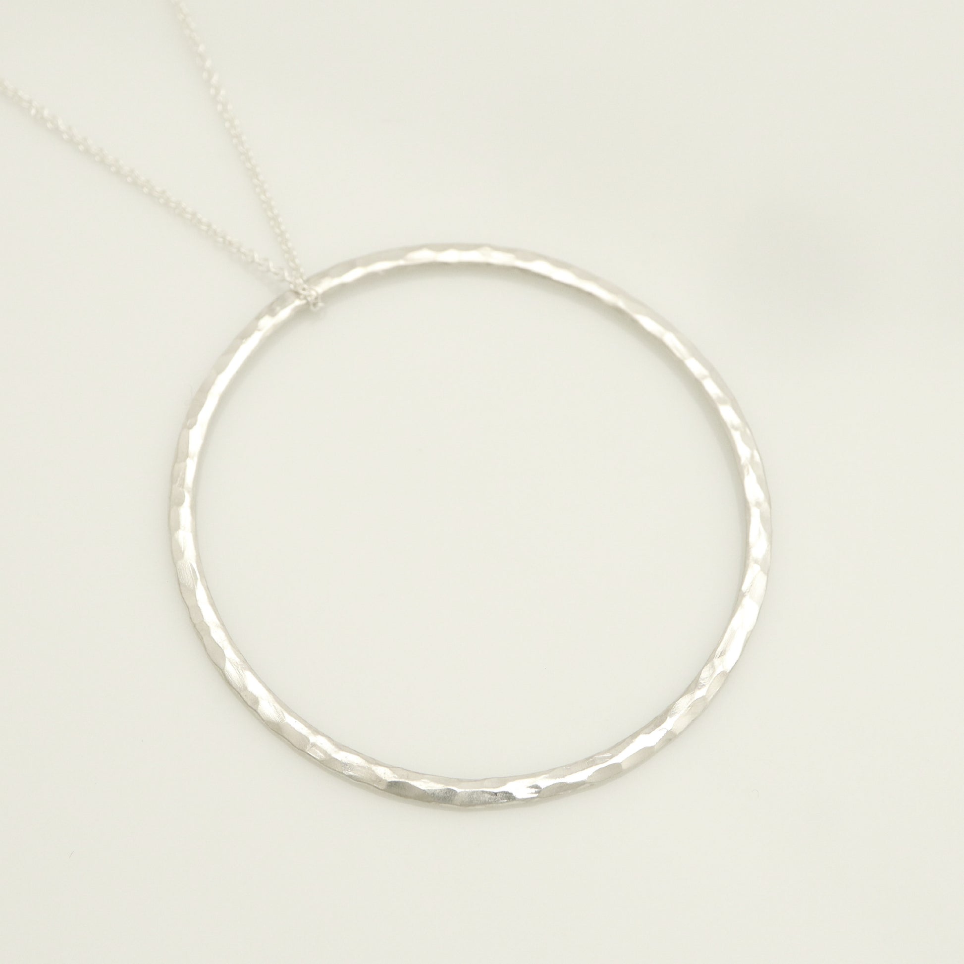 Tiffany & Co. TIFFANY & Co. Logo Barhamard Circle Necklace Pendant in Sterling Silver Weight: 3.02g