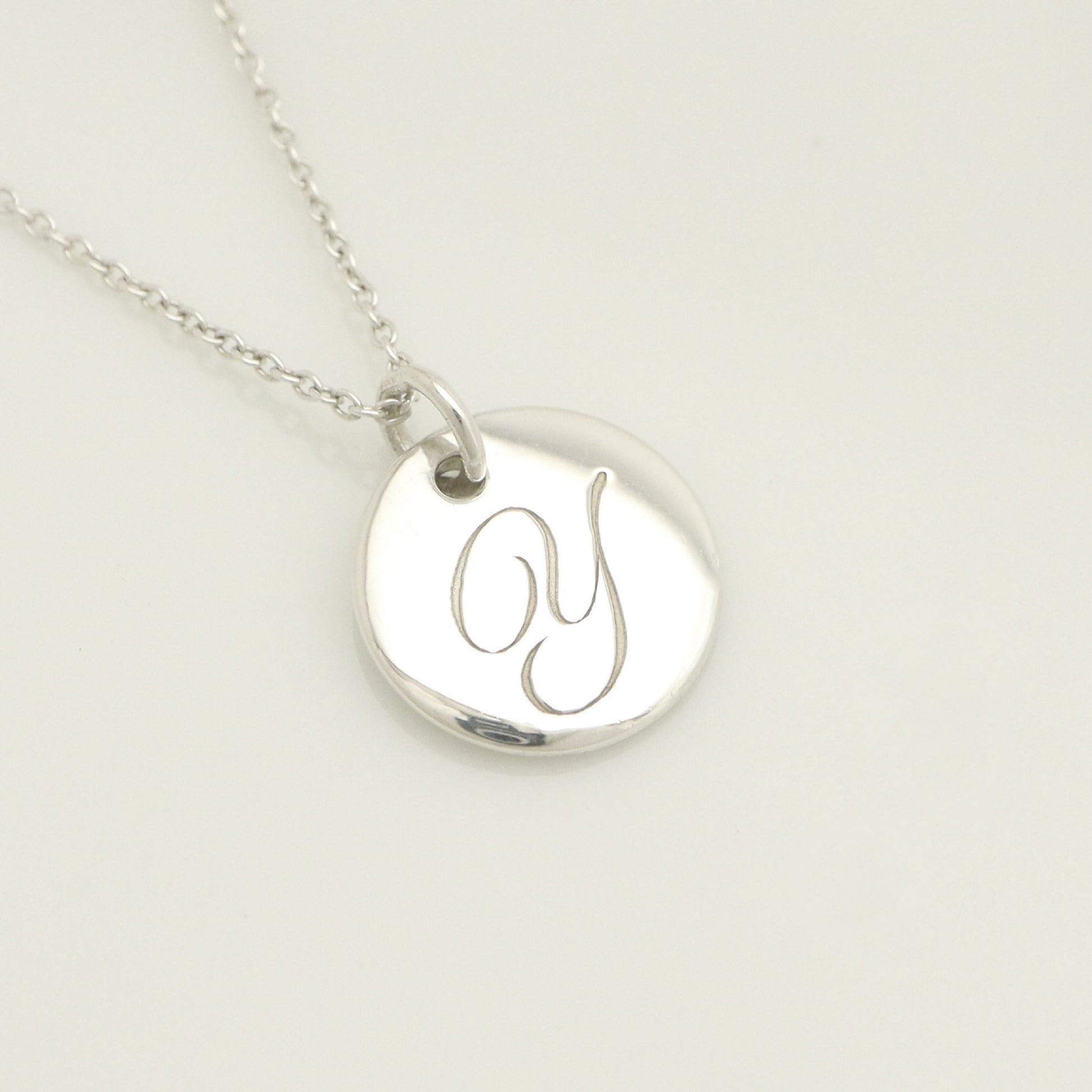 Tiffany & Co. Notes Letter Round Initial Y Disc Necklace in Sterling Silver - Weight: 3.01g