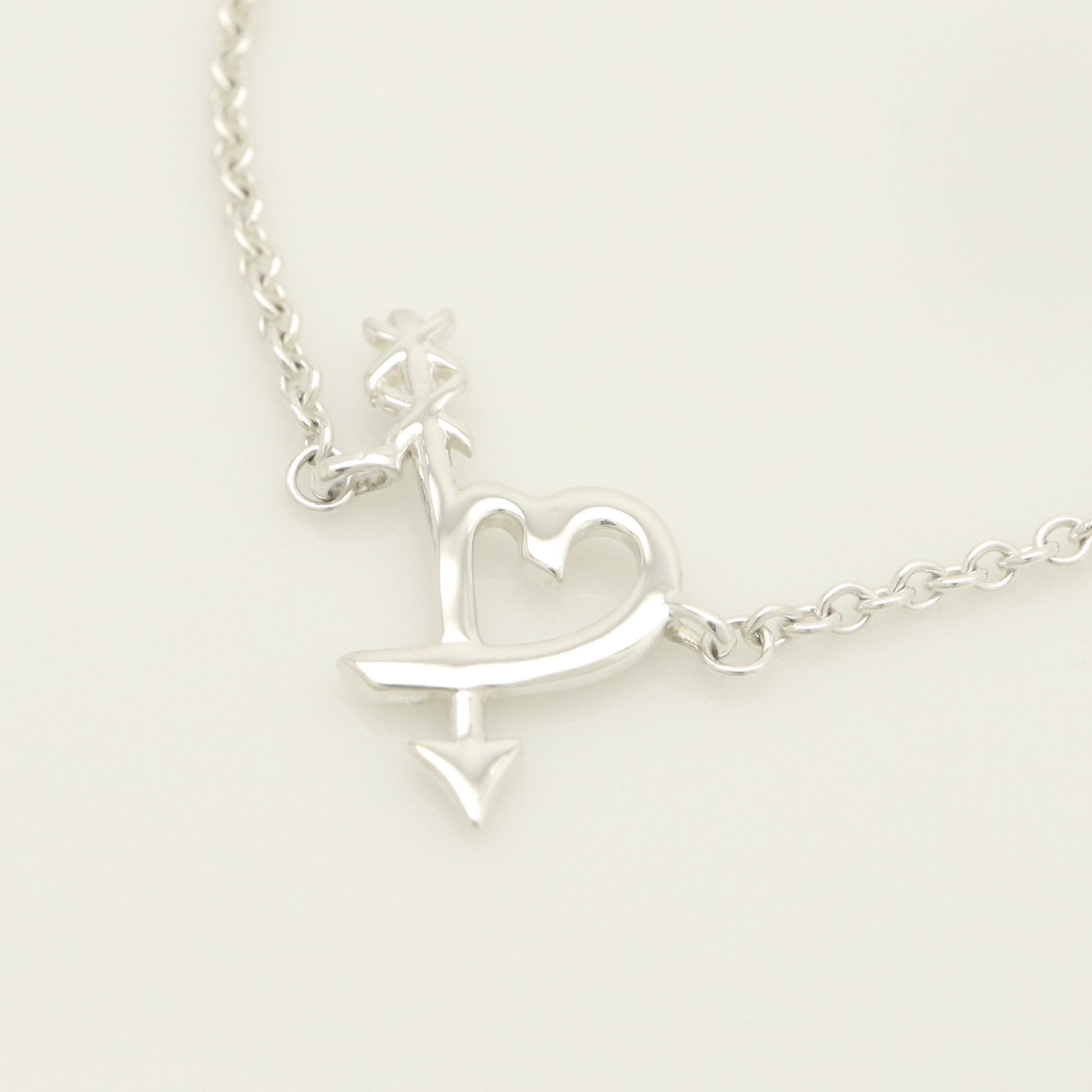 Tiffany & Co. TIFFANY & Co. Loving Heart Arrow Paloma Picasso Bracelet, 925 Sterling Silver, Weight 1.38g