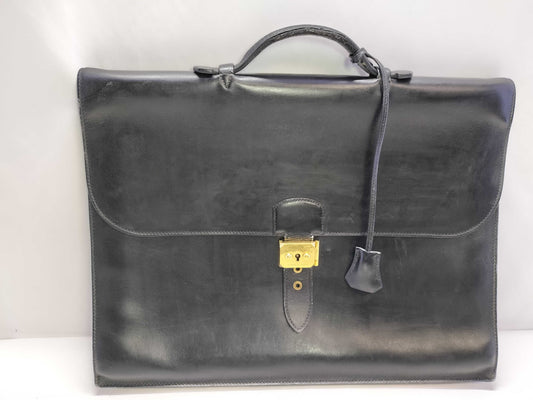 HERMES Sac a Depeche Black Business Bag with Gold Hardware and 〇R Stamp