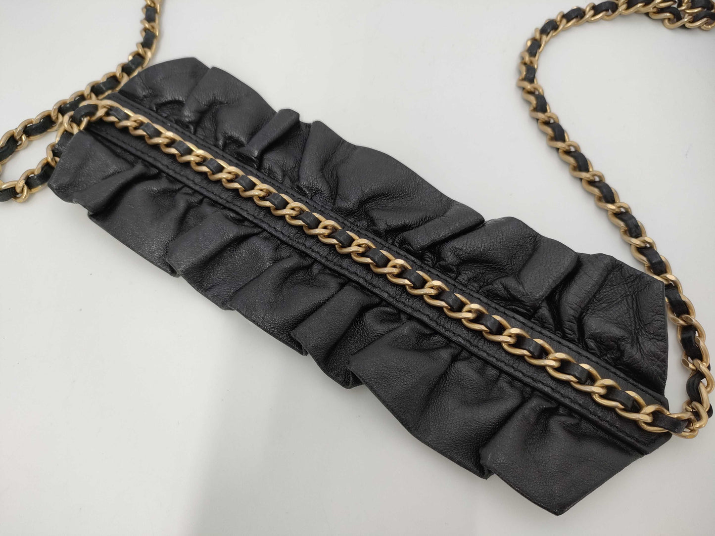 CHANEL Romance Chain Wallet Shoulder Bag Serial Seal Shoulder Bag