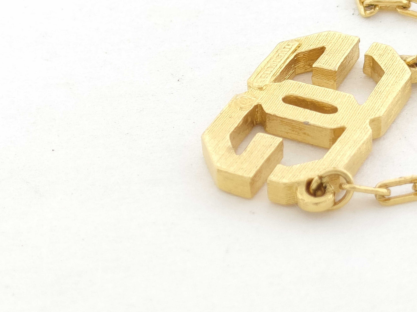 GIVENCHY Logo Gold 6.5g Necklace
