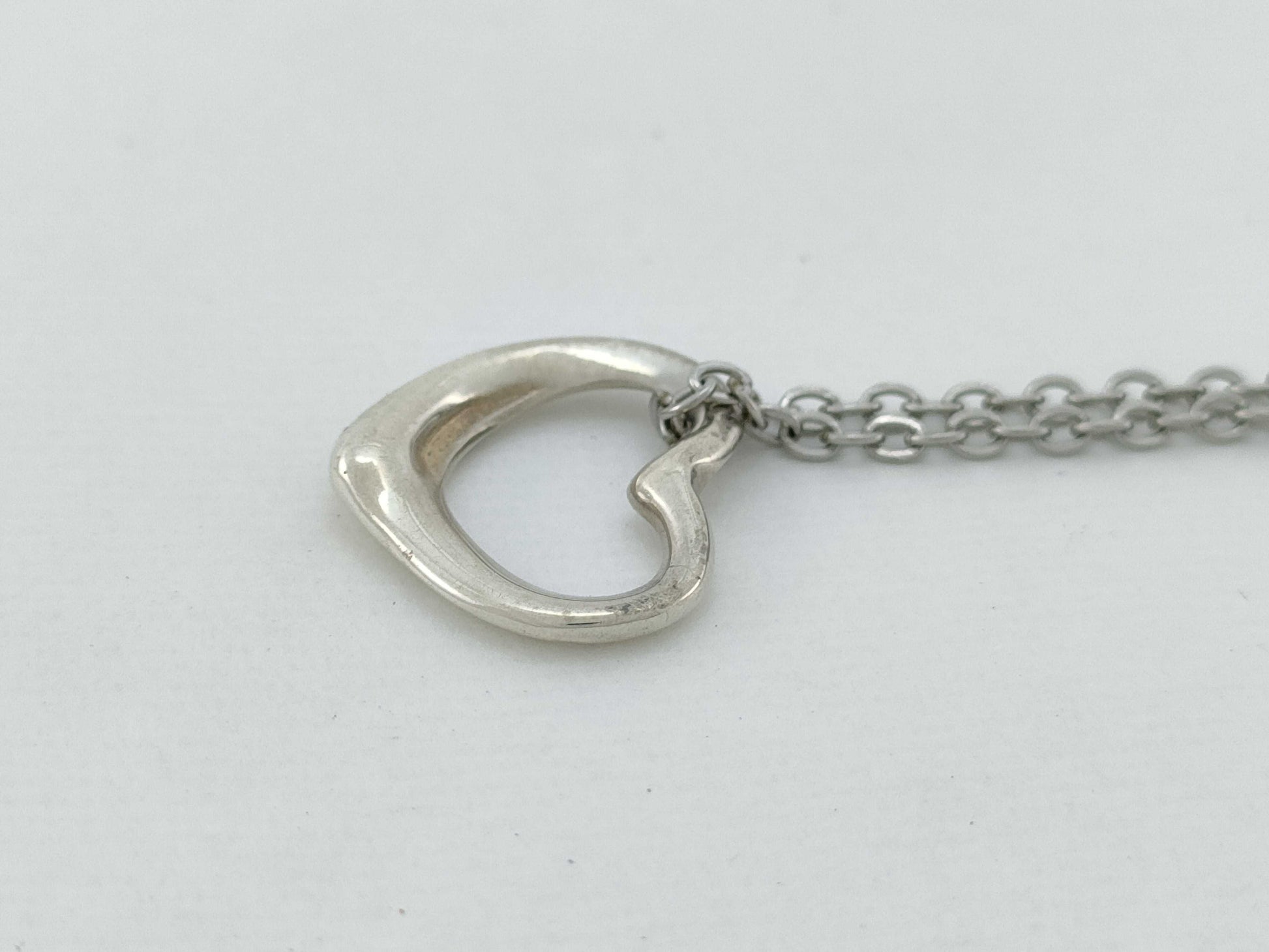Tiffany & Co. Open Heart Tiffany Necklace Open Heart 925 Non-Original Chain Necklace