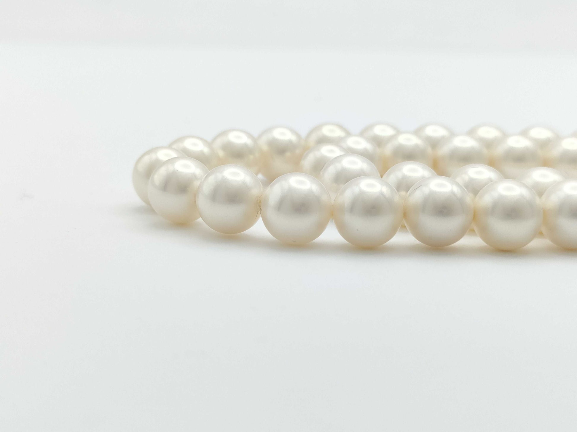 Faux Pearl Sterling Silver 87.8g Necklace 