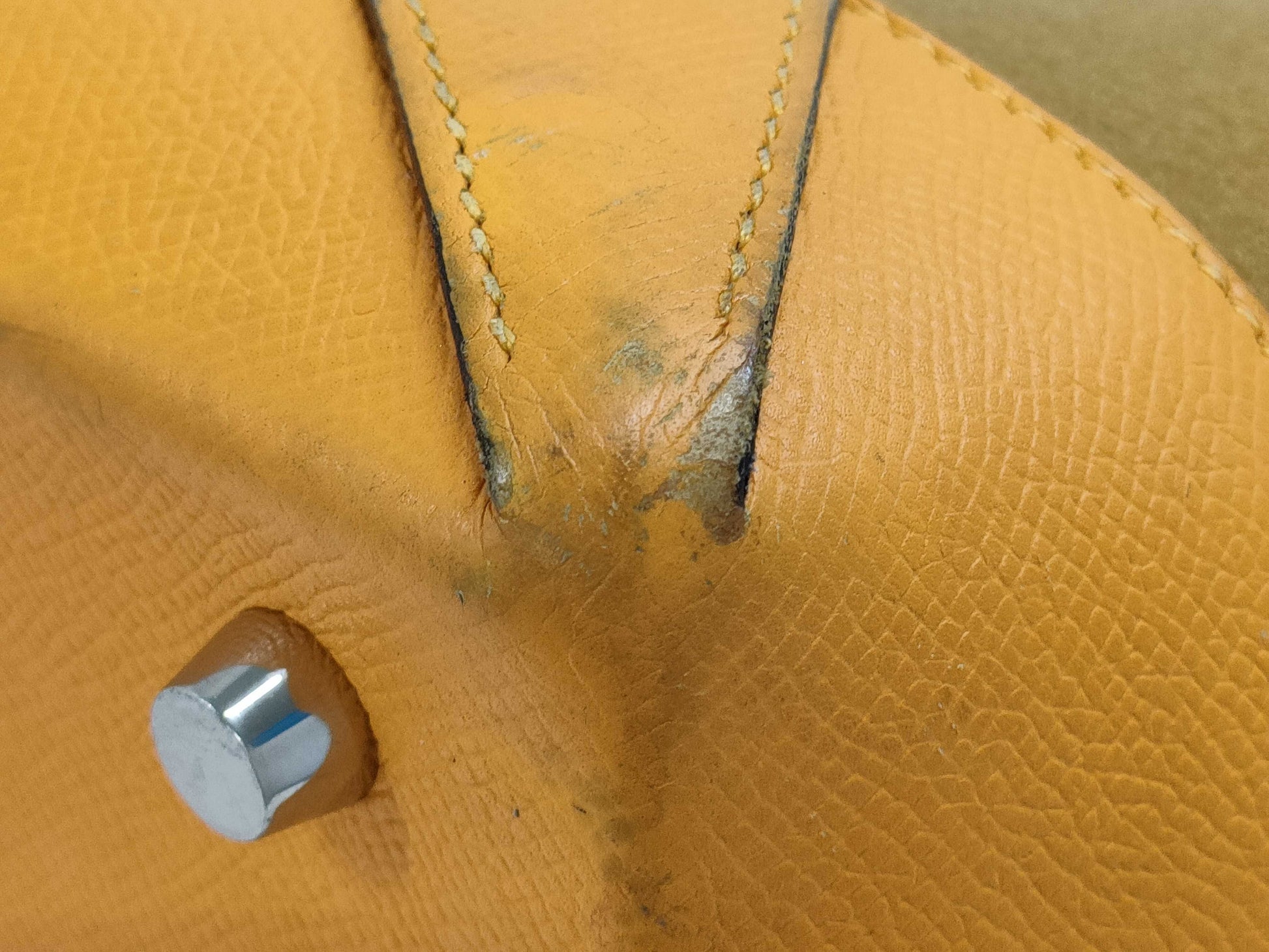 HERMES Maxi Box Caba 30 Epson Felt Camel Jaune D'or X Stamp Tote Bag