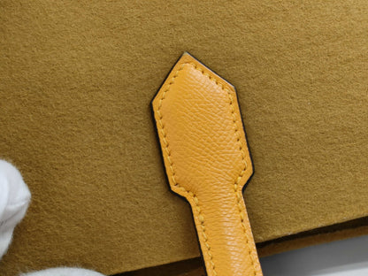 HERMES Maxi Box Caba 30 Epson Felt Camel Jaune D'or X Stamp Tote Bag
