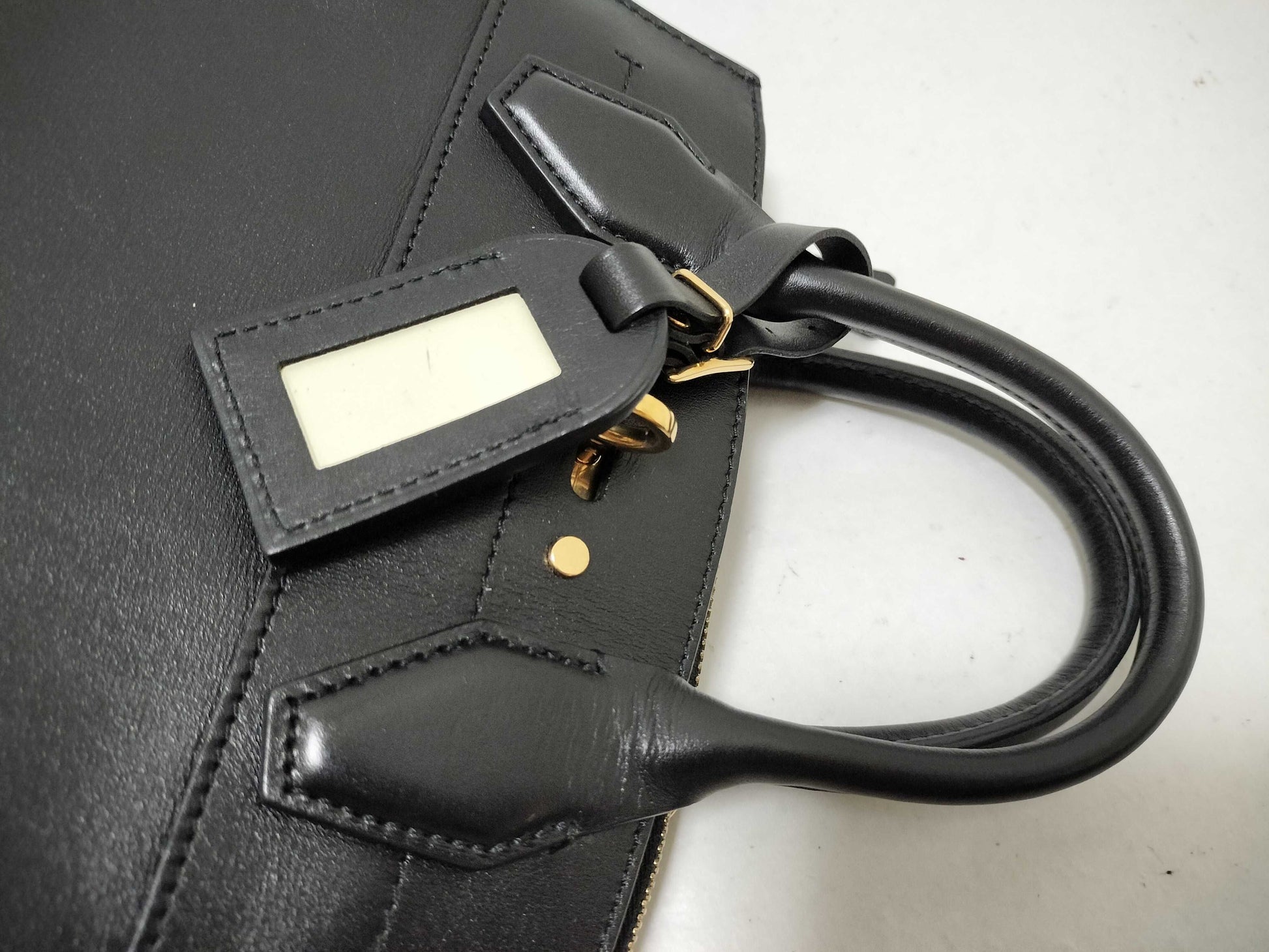 LOUIS VUITTON City Steamer Handbag